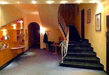 By Celina Hagen (Arnsberg)